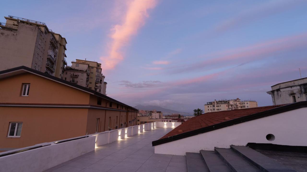 Отель Palazzo Cappuccini Art Relais Неаполь Экстерьер фото