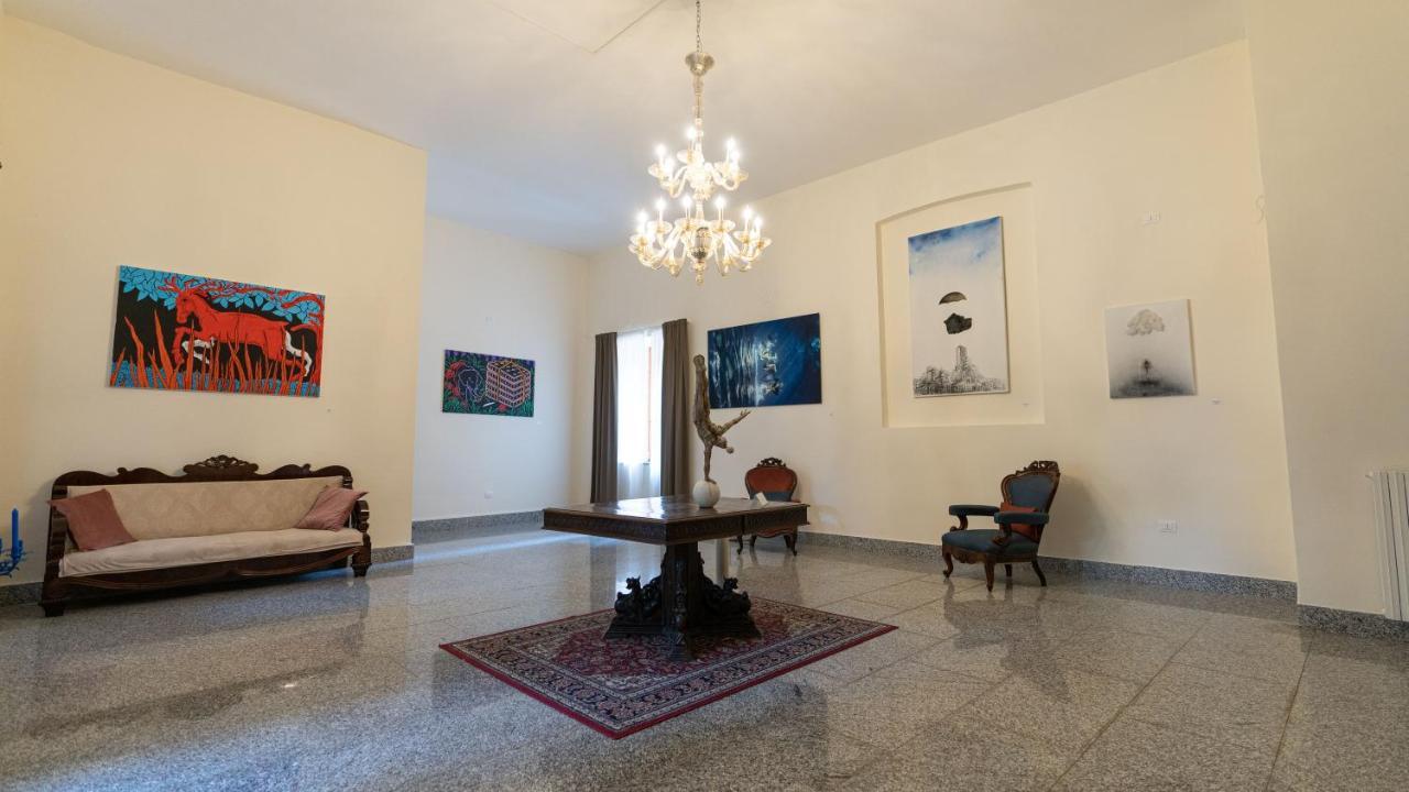Отель Palazzo Cappuccini Art Relais Неаполь Экстерьер фото