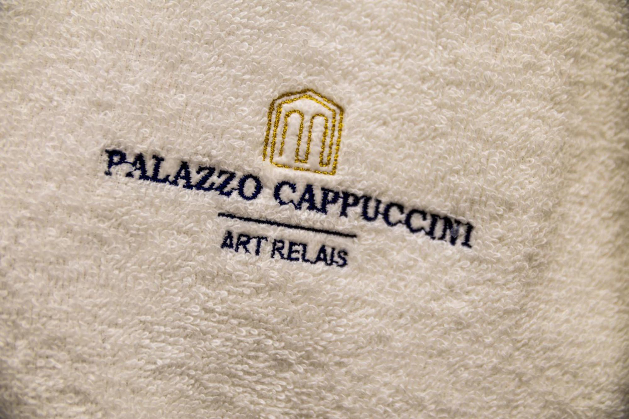 Отель Palazzo Cappuccini Art Relais Неаполь Экстерьер фото